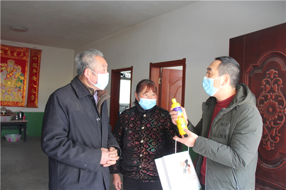 安康市中心血站深入幫扶村開展疫情防控工作